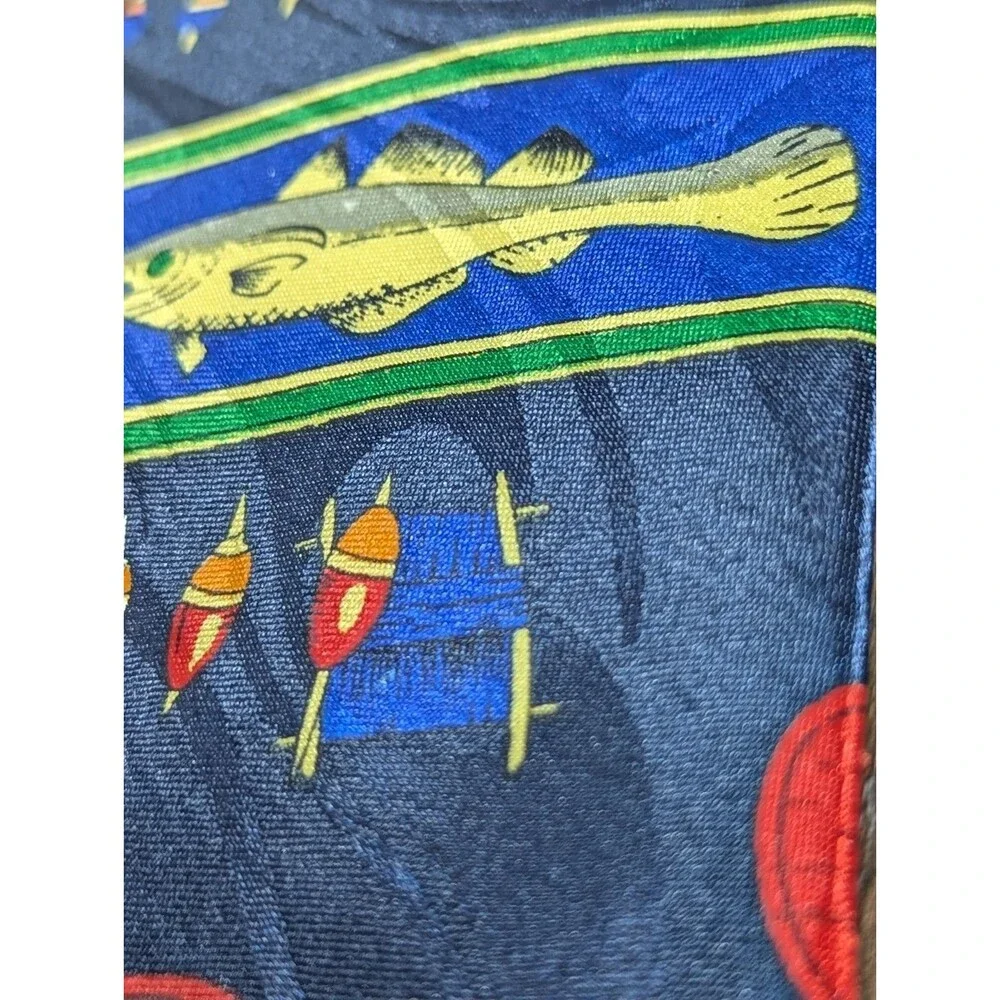 VTG Beverly Hills Polo Club Fish & Lures Neck Tie Navy Blue Trout Novelty 58